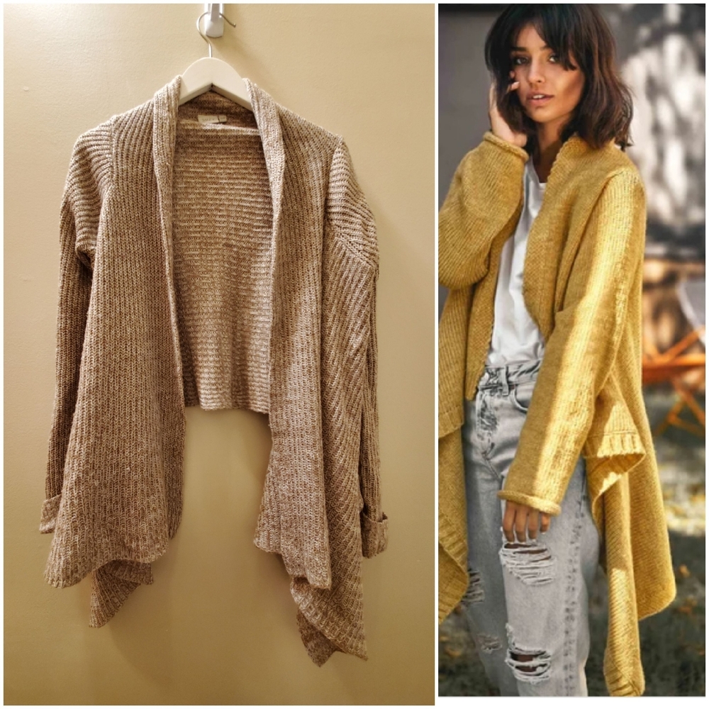 Dark beige/ Cream drape open sweater cardigan Small size